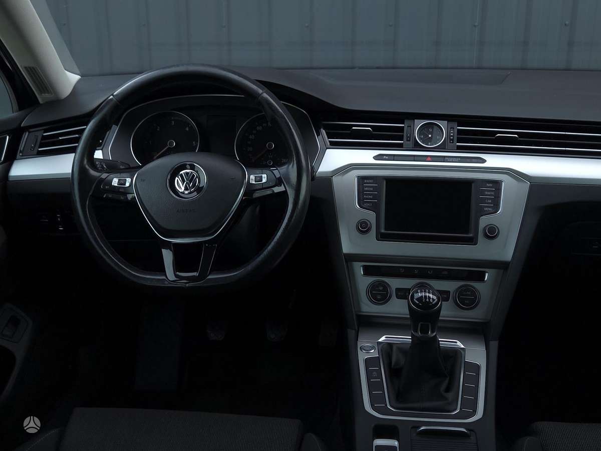 Volkswagen Passat, 1.6 l., Универсал