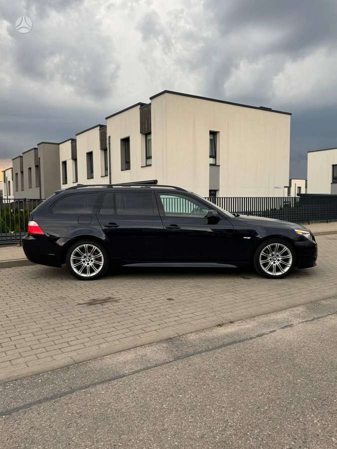BMW 523, 2.5 l., wagon