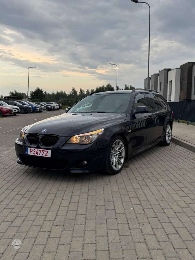 BMW 523, 2.5 l., wagon