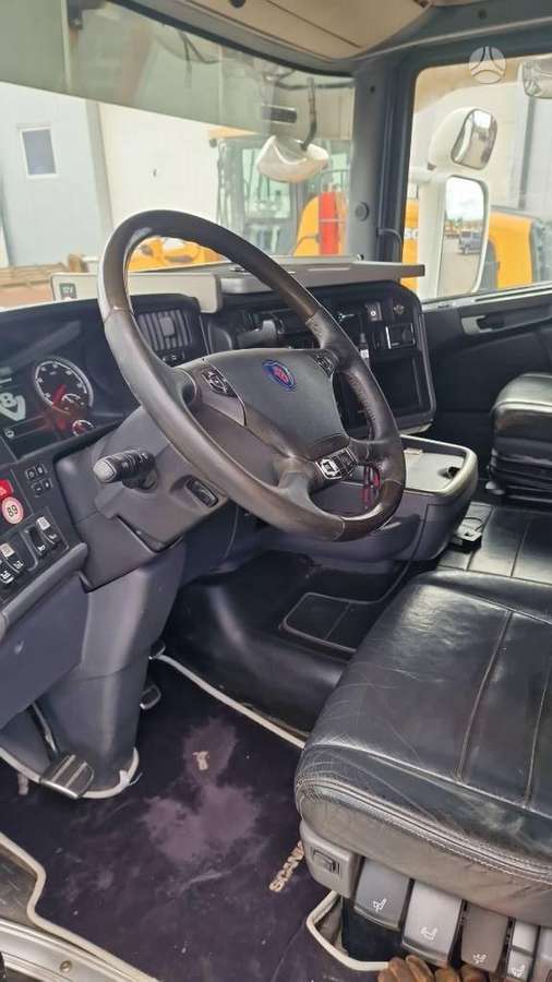 Scania R730, single sleeper