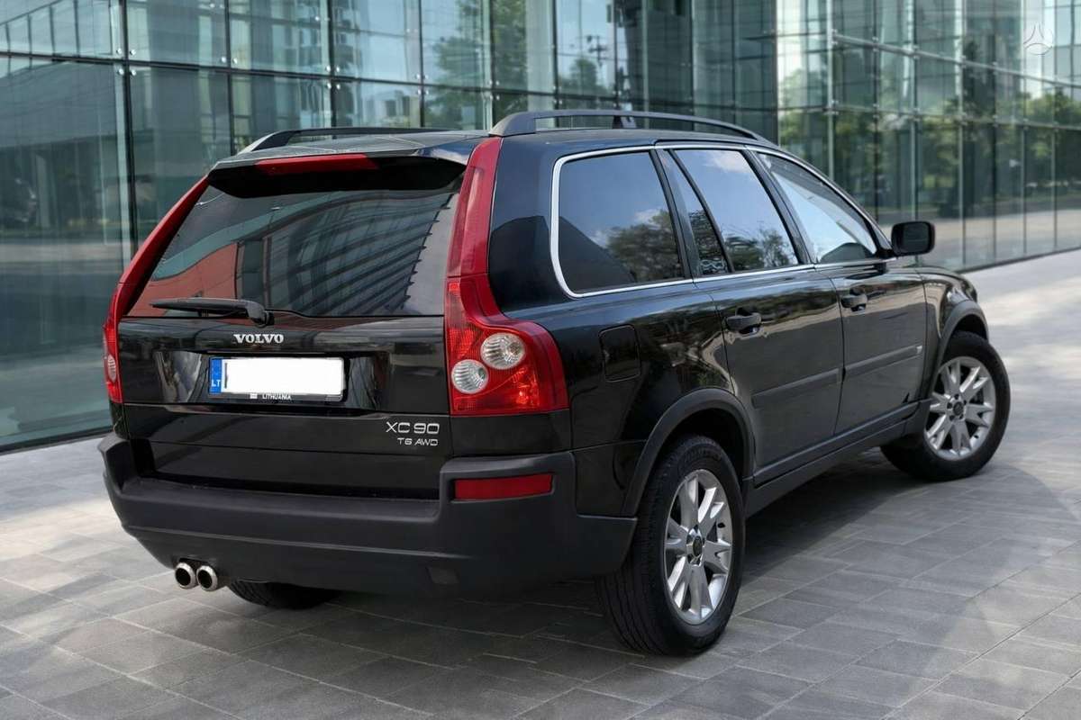 Volvo XC90 - 4