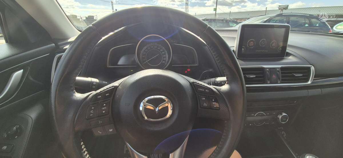 Mazda 3, 2.2 l., hatchback
