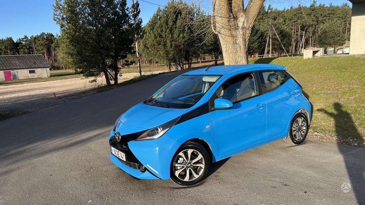 Toyota Aygo, 1.0 l., hatchback