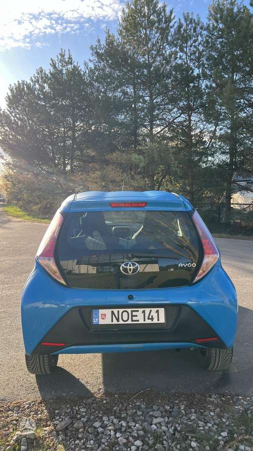 Toyota Aygo, 1.0 l., hatchback