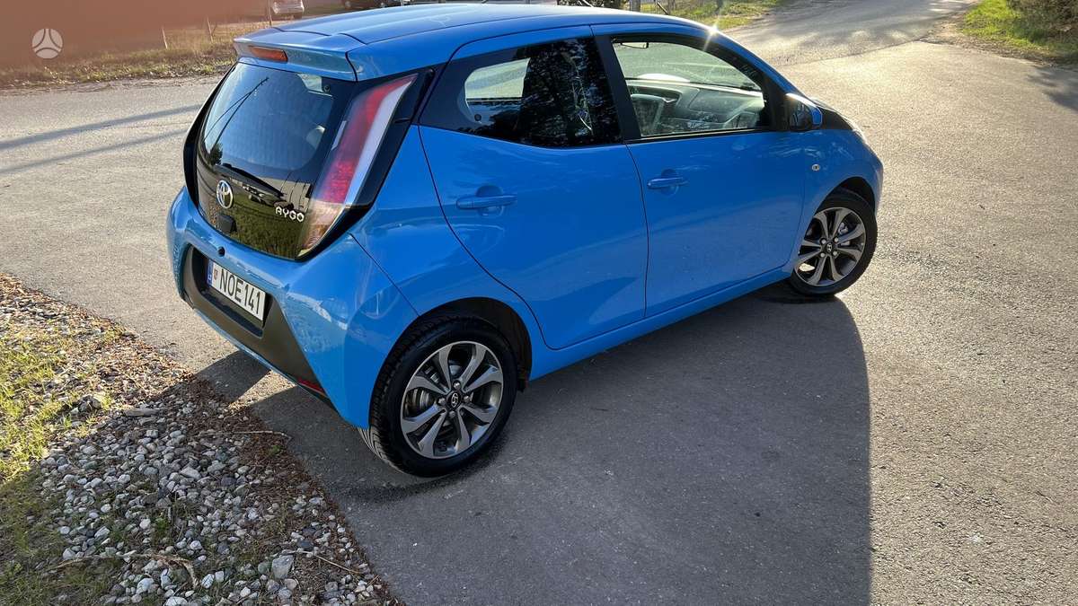 Toyota Aygo, 1.0 l., hatchback