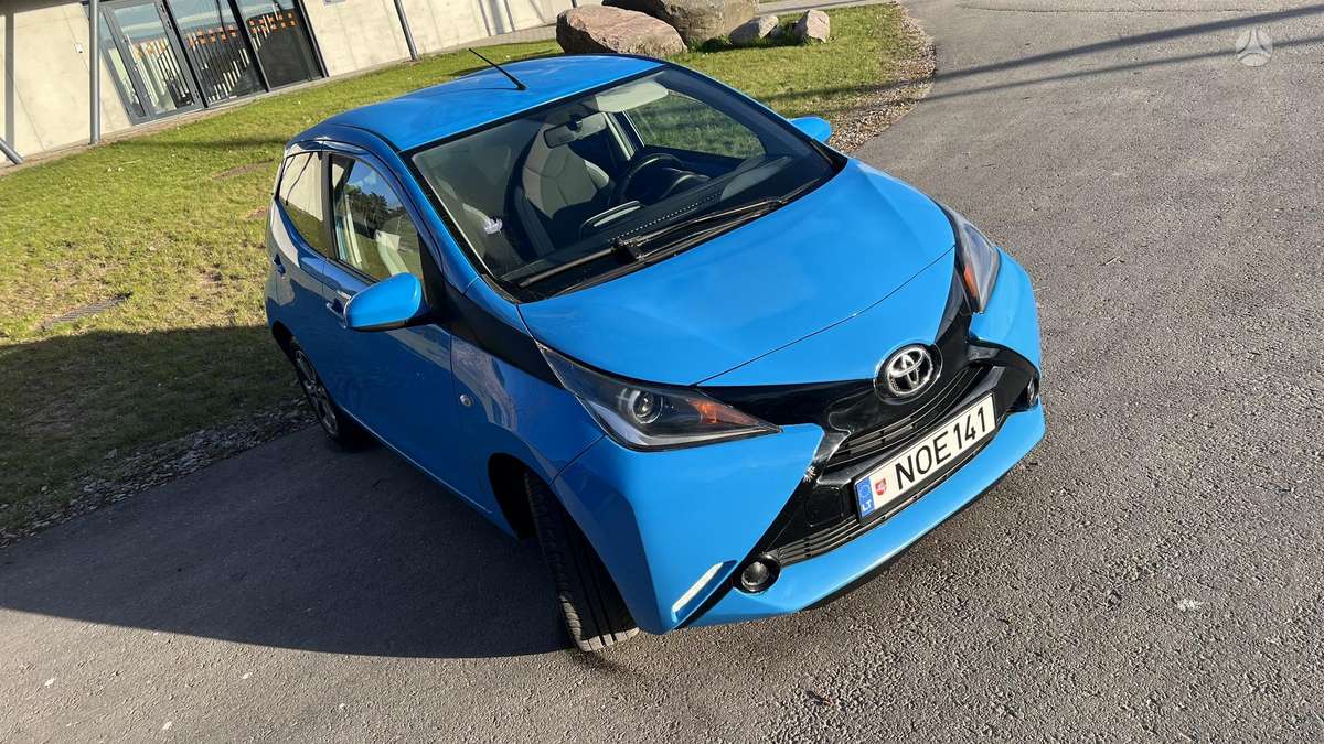 Toyota Aygo, 1.0 l., hatchback