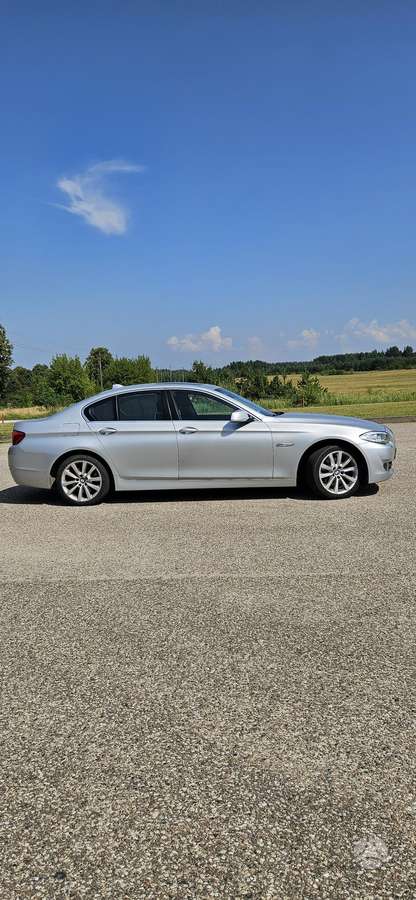BMW 520, 2.0 l., Седан