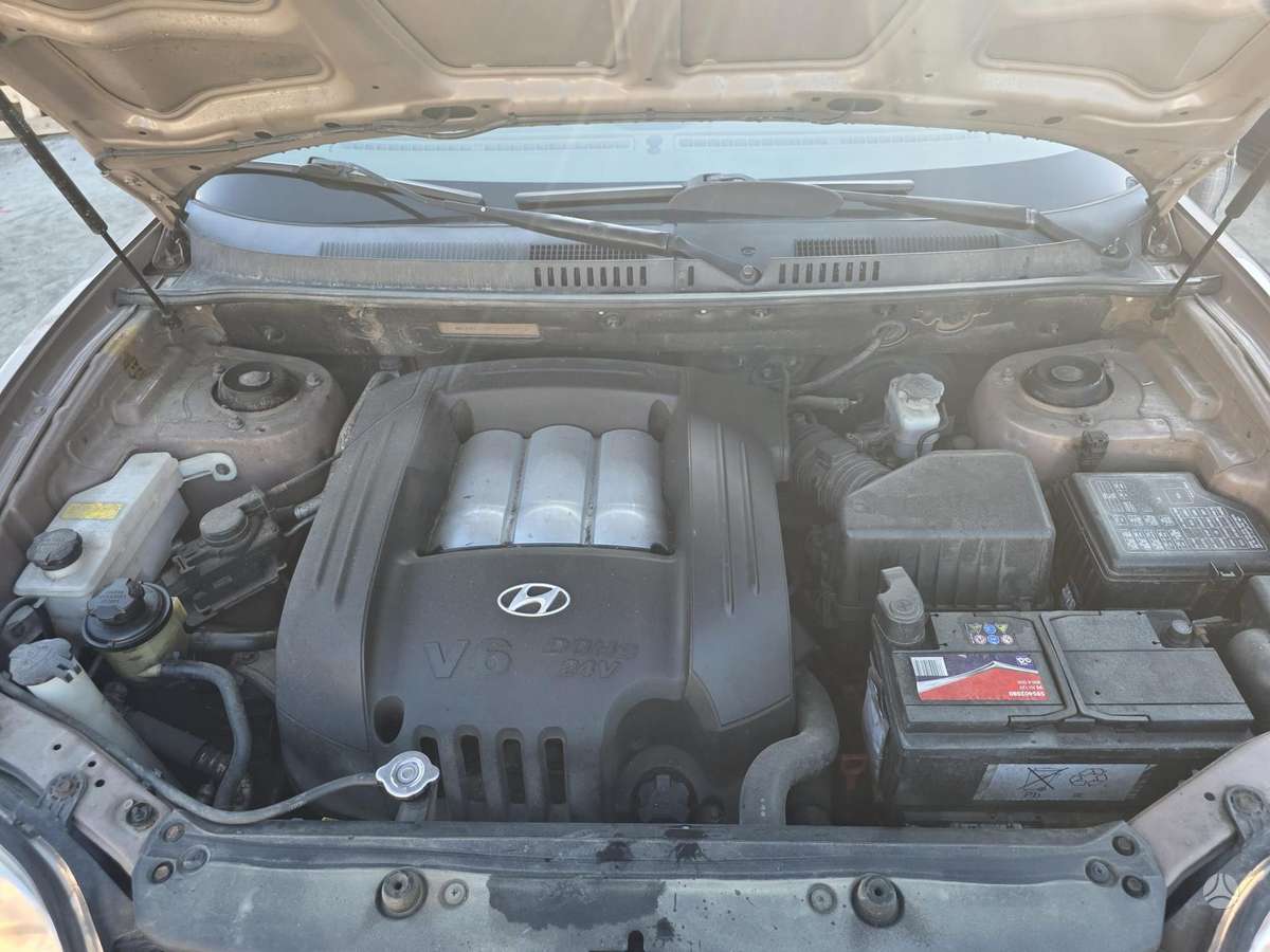 Hyundai Santa Fe детали кузова