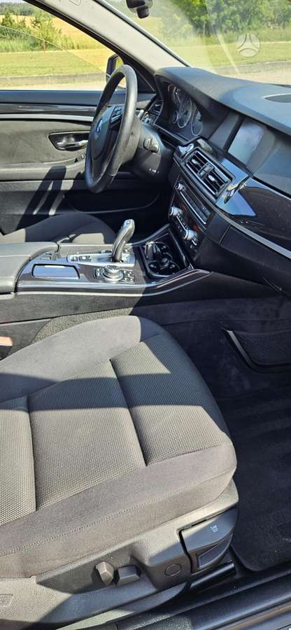 BMW 520, 2.0 l., Седан