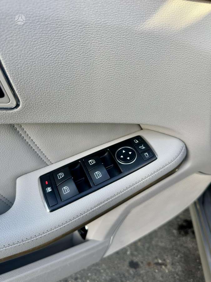 Mercedes-Benz E350, 3.0 l., Универсал