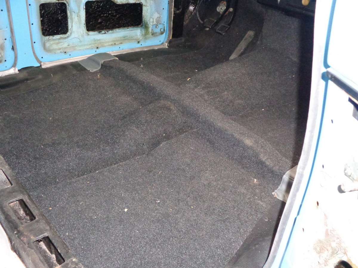 GAZ 21, 2.5 l., Седан