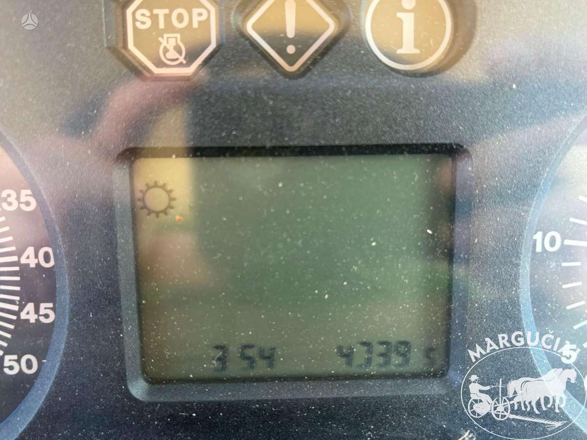 John Deere John Deere 6420, 110 AG, tractors