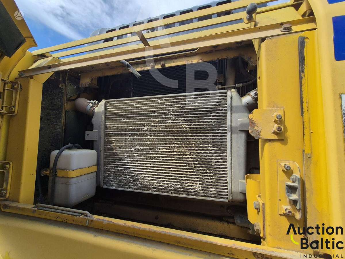 Komatsu PC340LC-7, ekskavatori