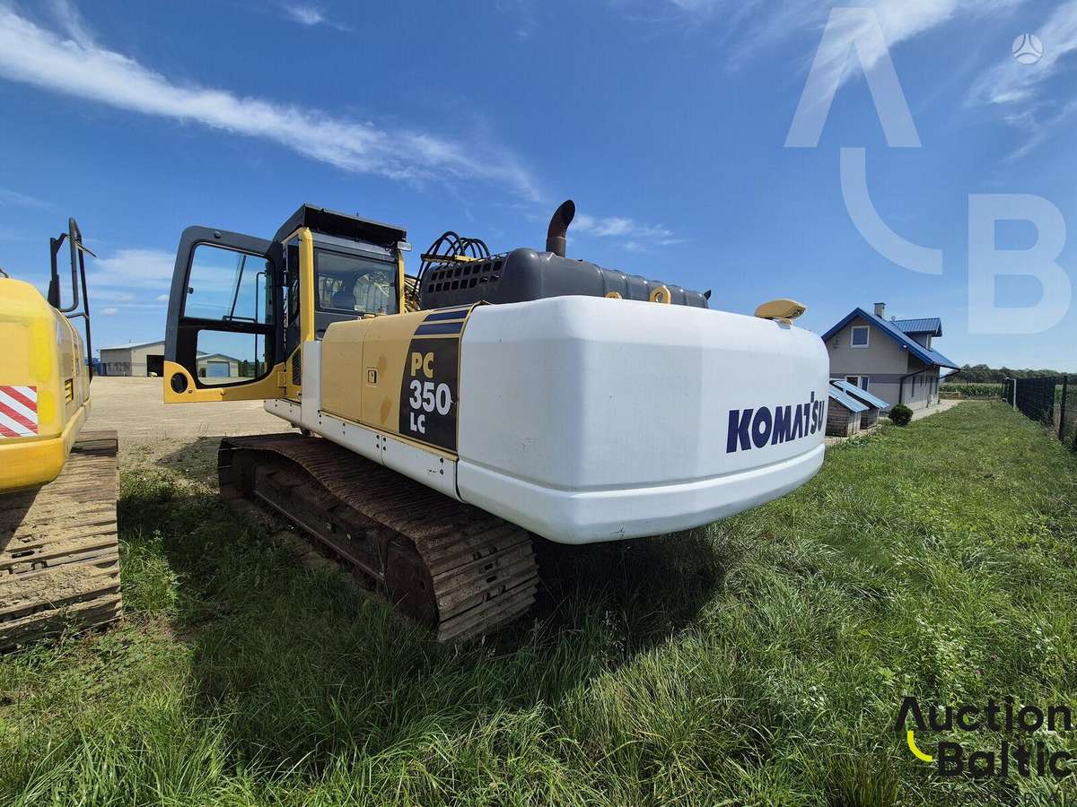 Komatsu PC350HD-8, excavator