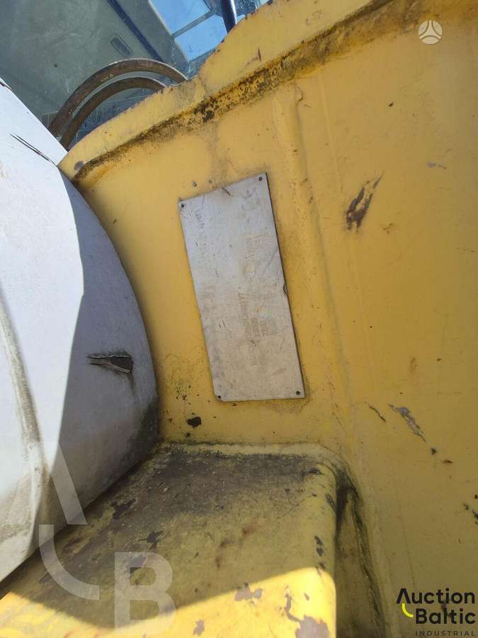 New Holland MH 3.6, экскаваторы