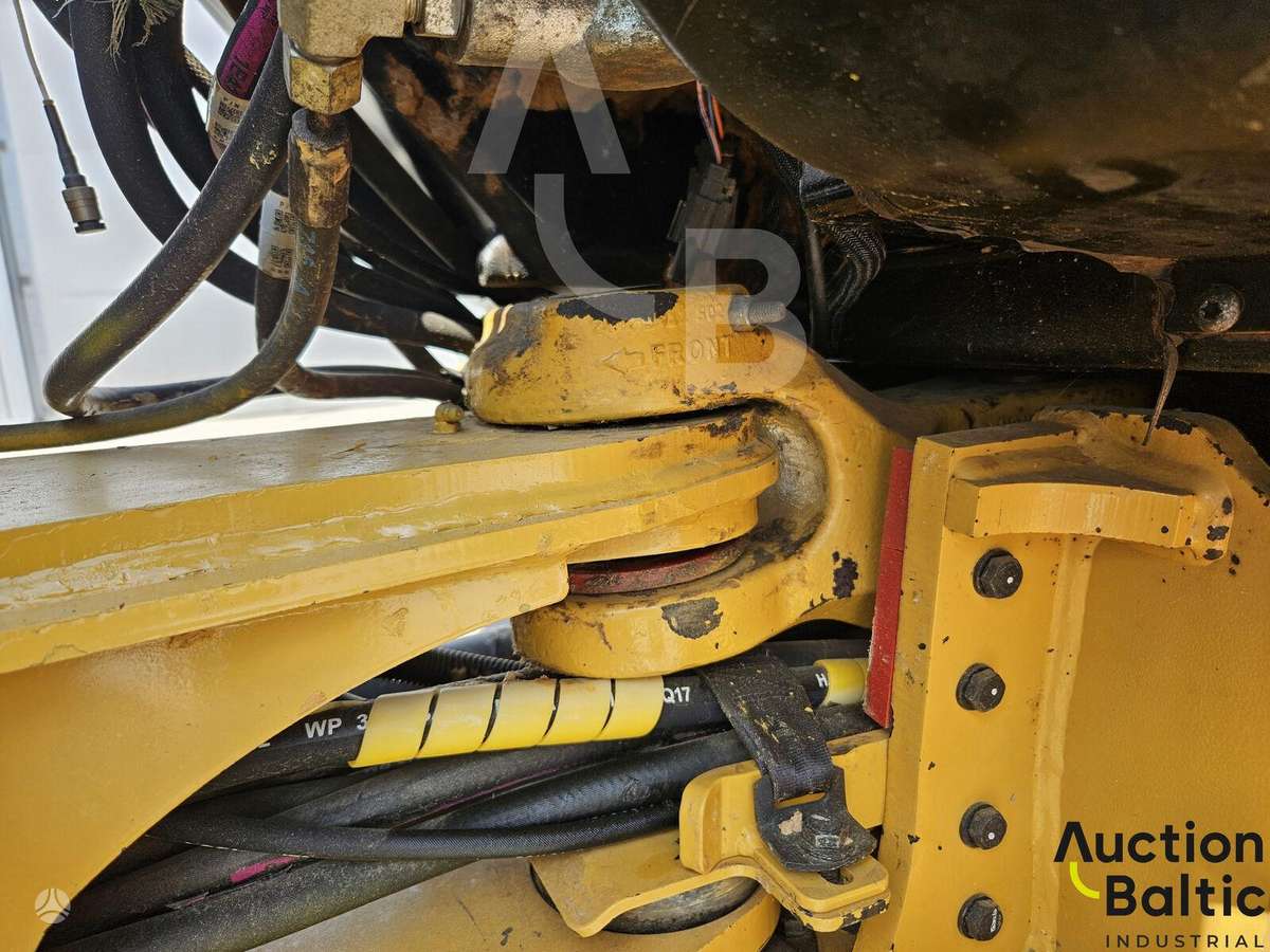 Caterpillar 906 M, frontal loader