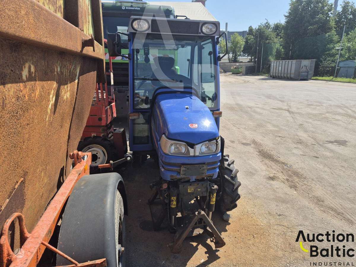 Iseki TH4295, tractors