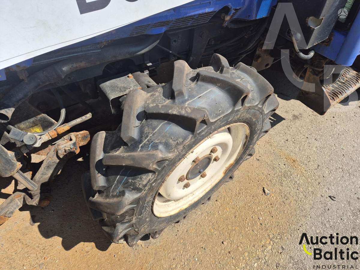 Iseki TH4295, tractors