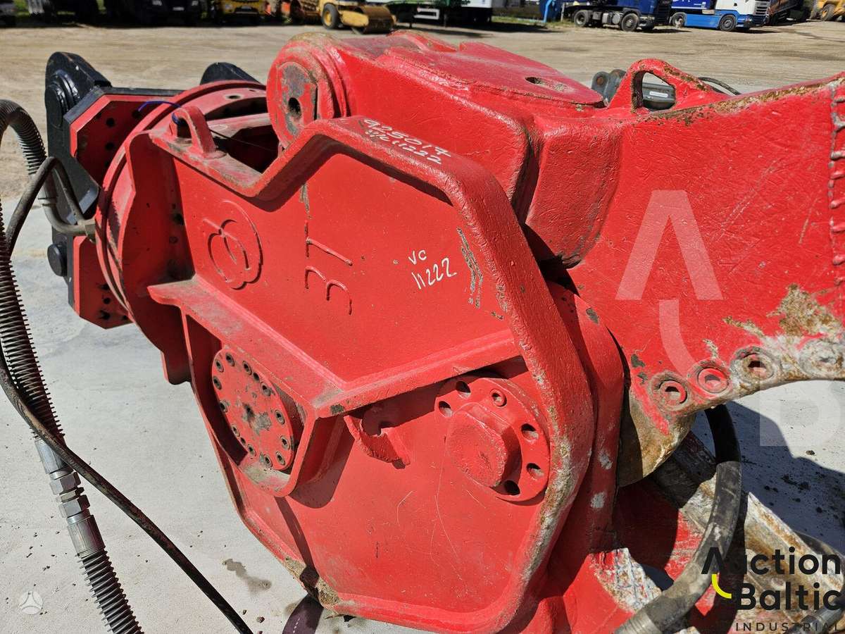 -Kita- RDC 32S, hydraulic shears