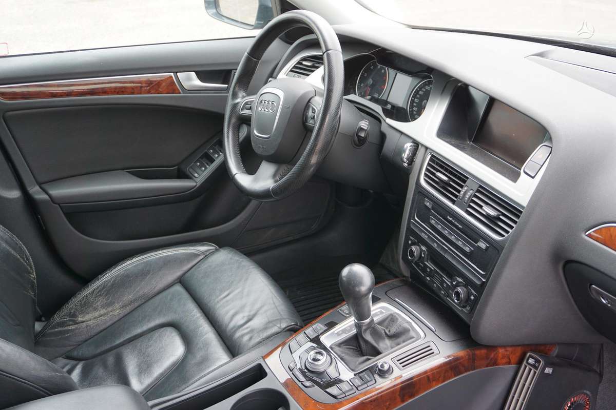 Audi A4, 1.8 l., Универсал