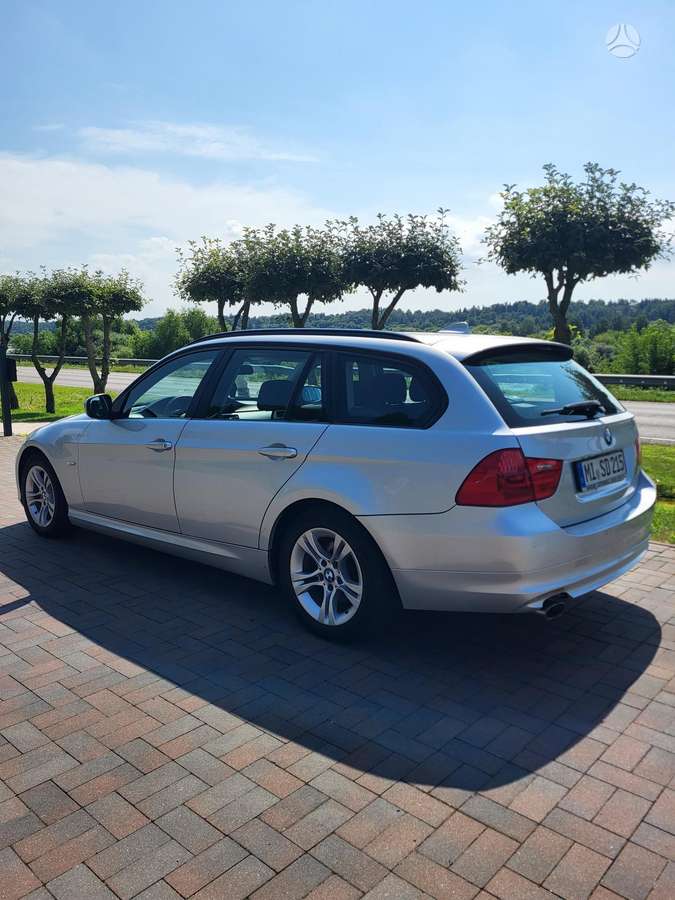 BMW 320, 2.0 l., universalas