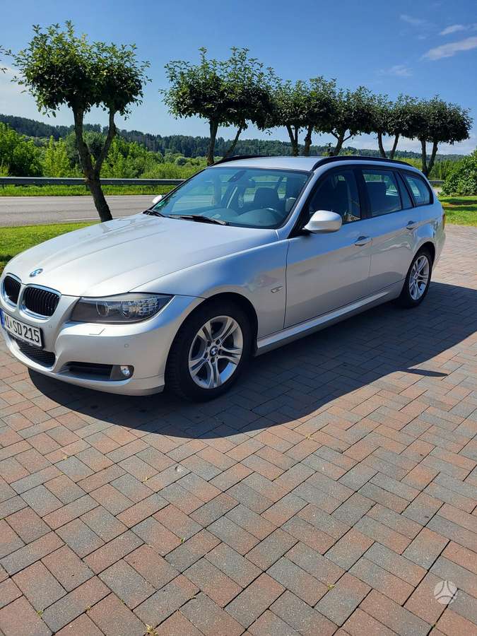 BMW 320, 2.0 l., universalas