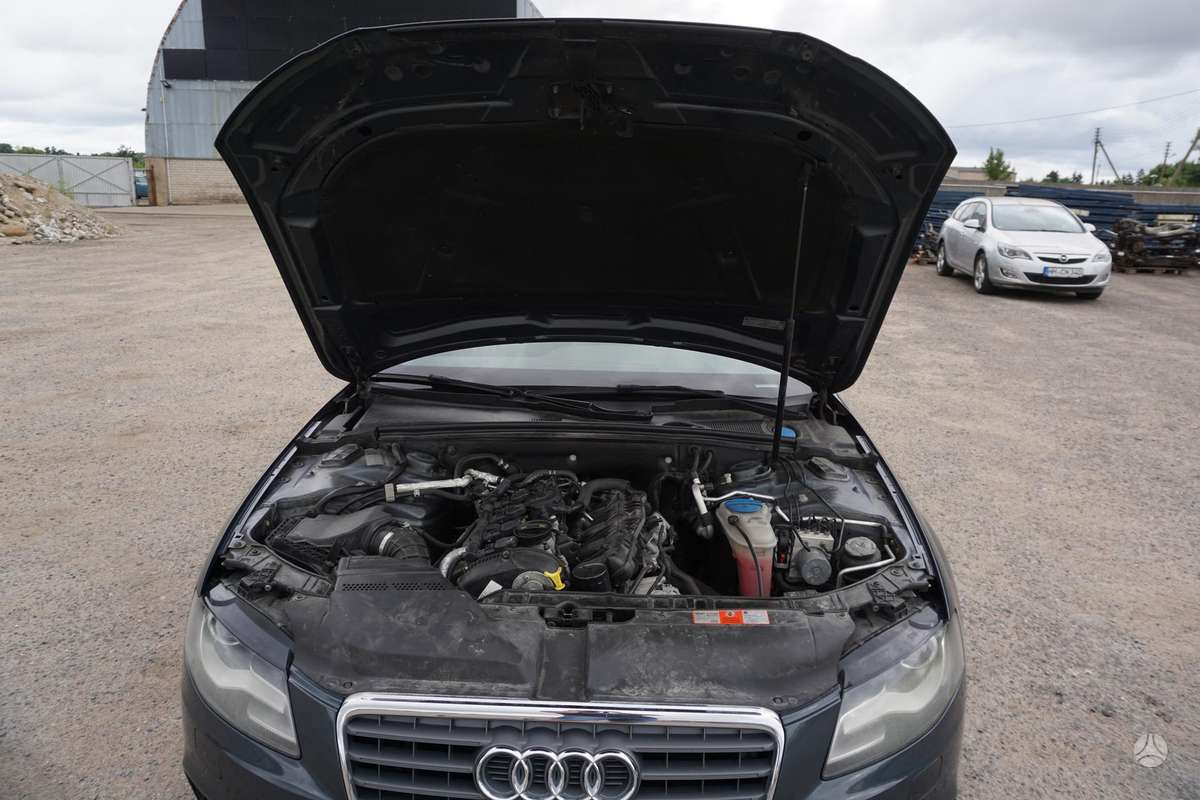 Audi A4, 1.8 l., Универсал