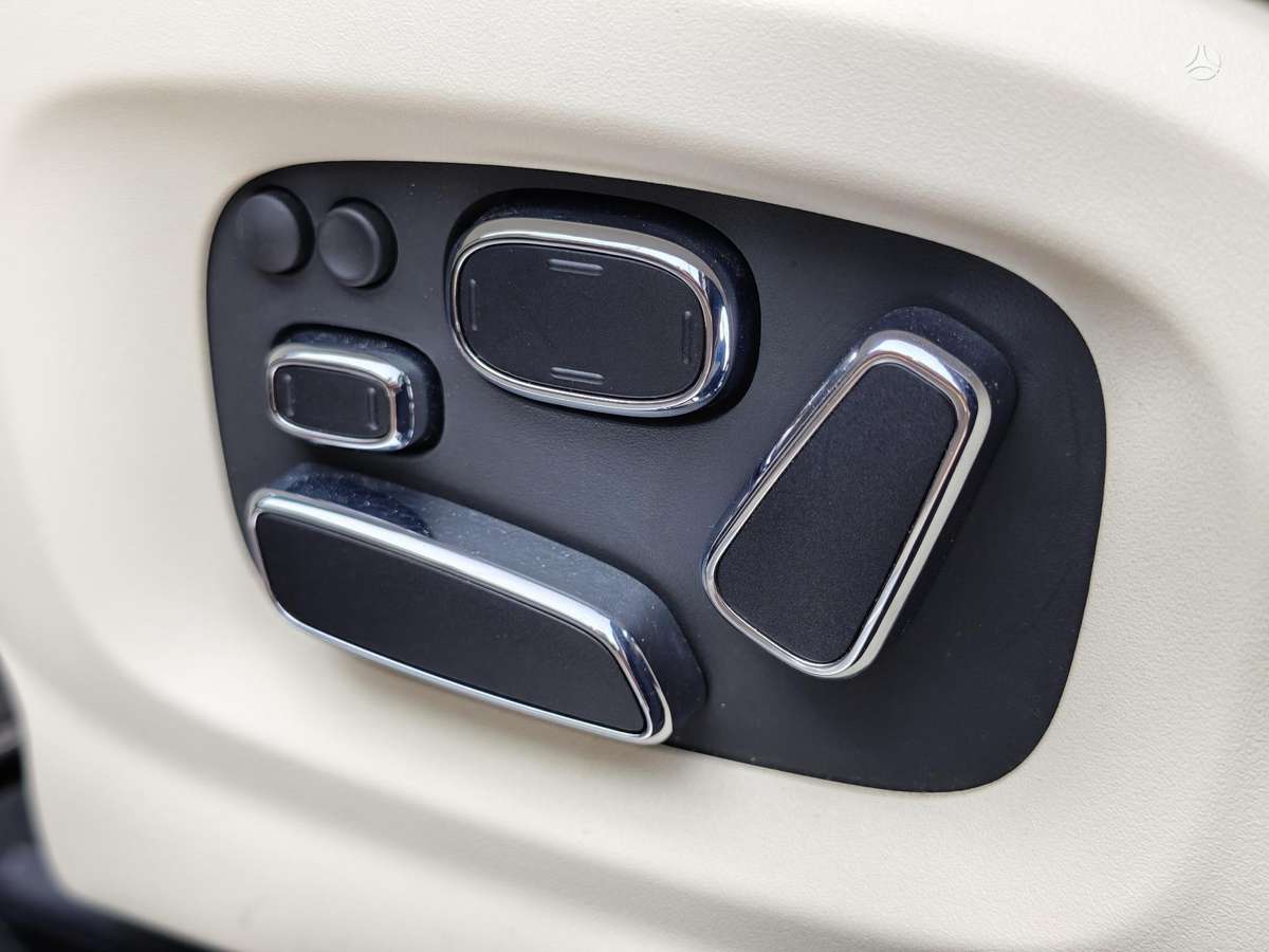 Jaguar XJ, 3.0 l., Седан
