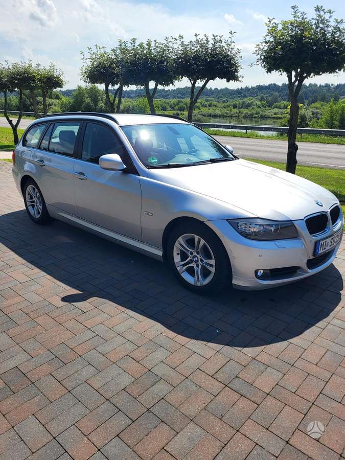BMW 320, 2.0 l., universalas