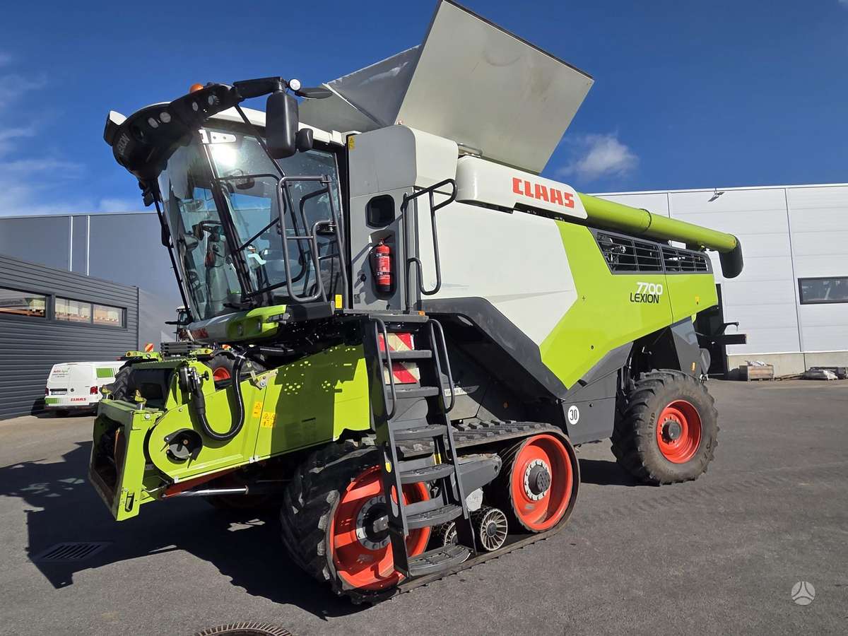 Claas Lexion 7700 TT, kombainai