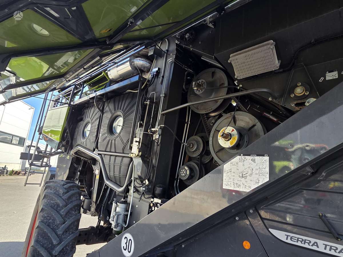 Claas Lexion 7700 TT, kombainai