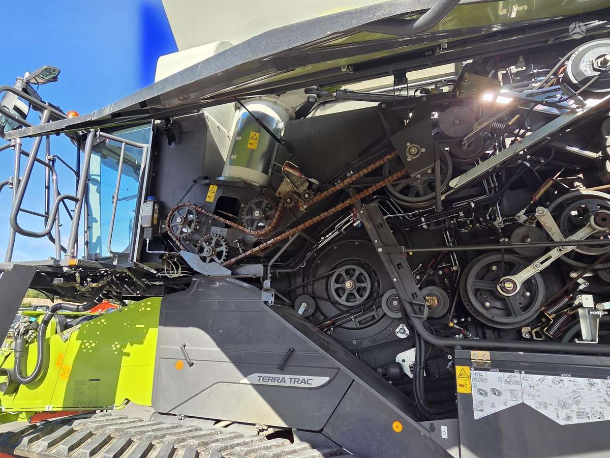 Claas Lexion 7700 TT, kombainai