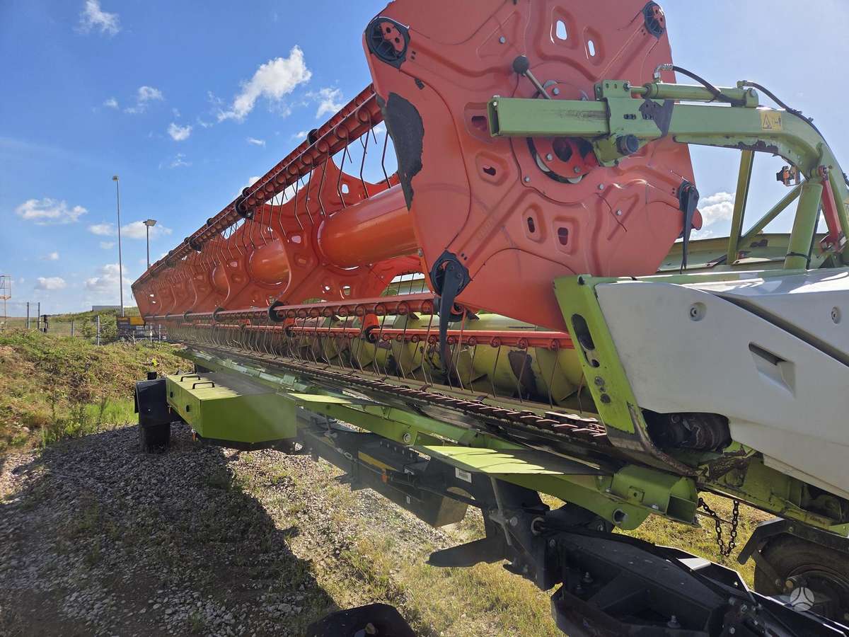 Claas Lexion 7700 TT, kombainai