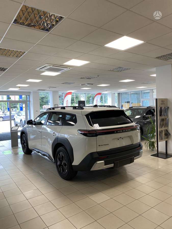 Subaru E-Outback, 74 kWh, off-road / crossover