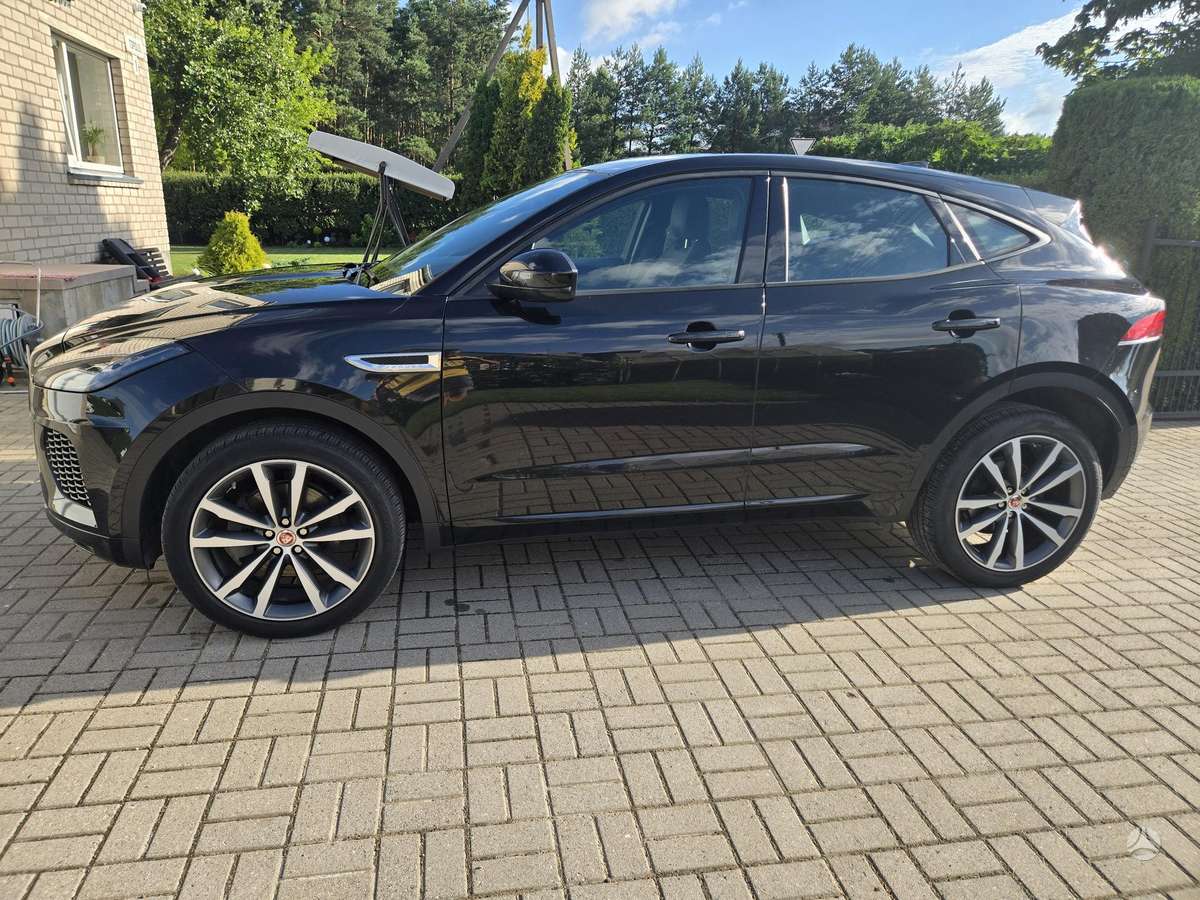 Jaguar E-Pace, 2.0 l., off-road / crossover