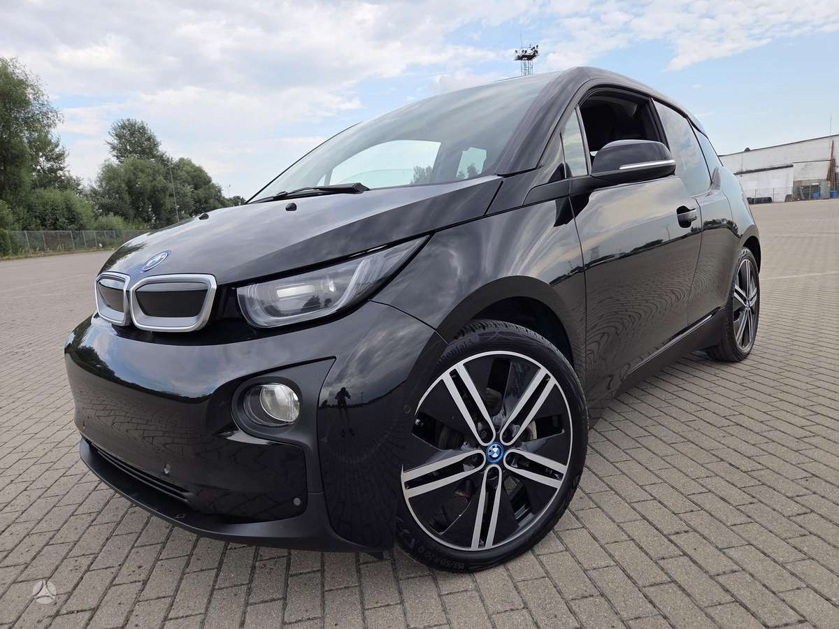 BMW i3, Хэтчбек