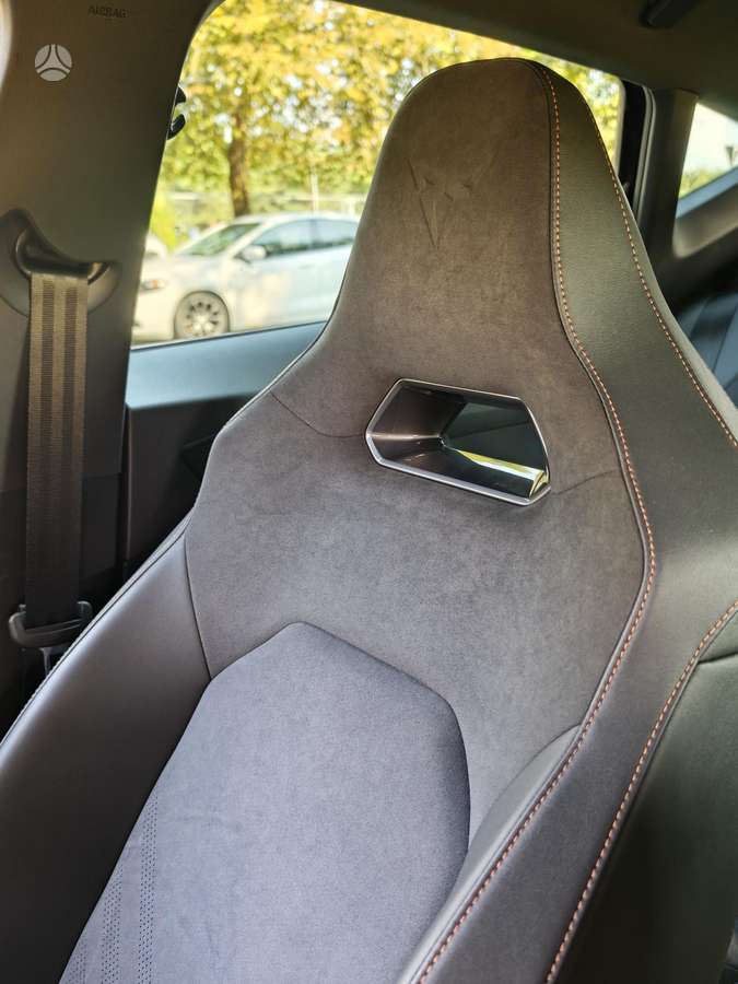 Cupra Formentor, 2.0 l., off-road / crossover