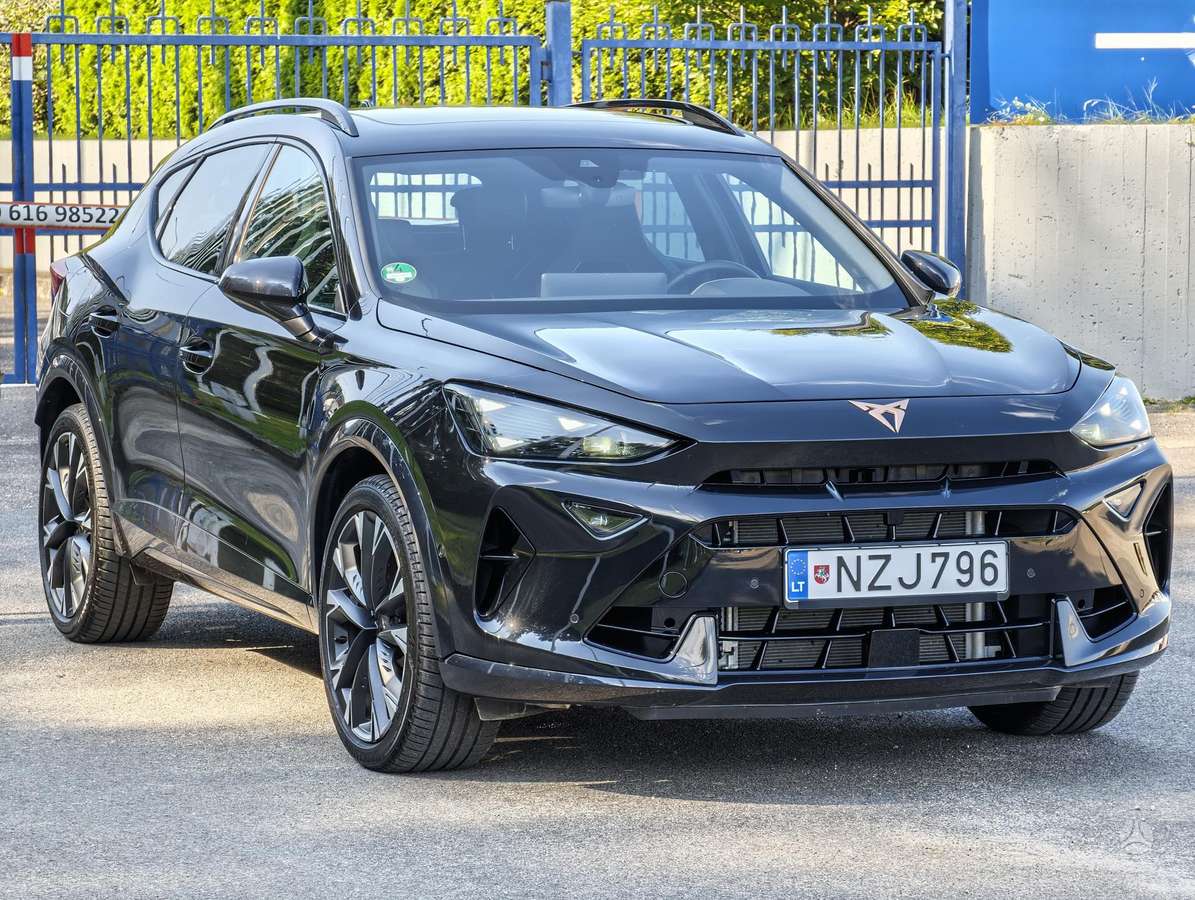 Cupra Formentor, 2.0 l., off-road / crossover
