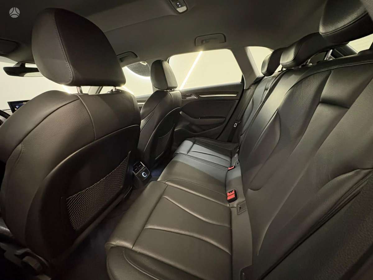 Audi A3, 1.4 l., hatchback