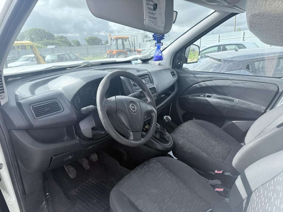 Opel Combo for parts