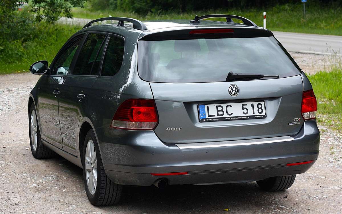 Volkswagen Golf, 1.6 l., Универсал