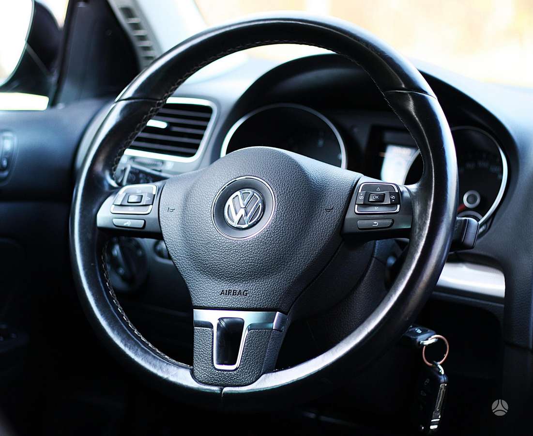 Volkswagen Golf, 1.6 l., Универсал