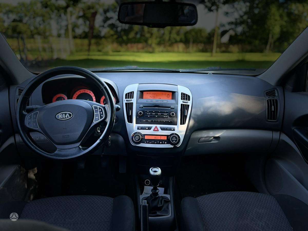 Kia Ceed, 1.6 l., Универсал