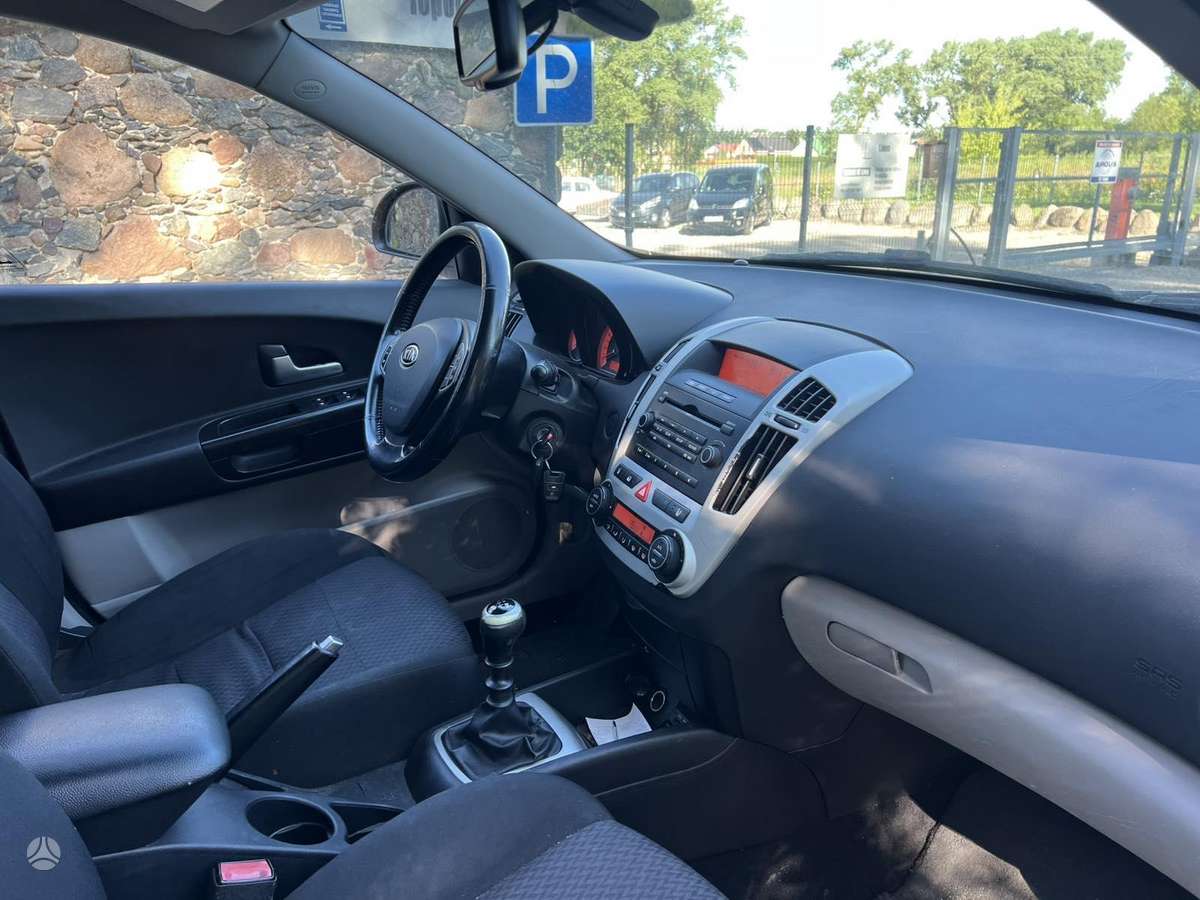 Kia Ceed, 1.6 l., Универсал