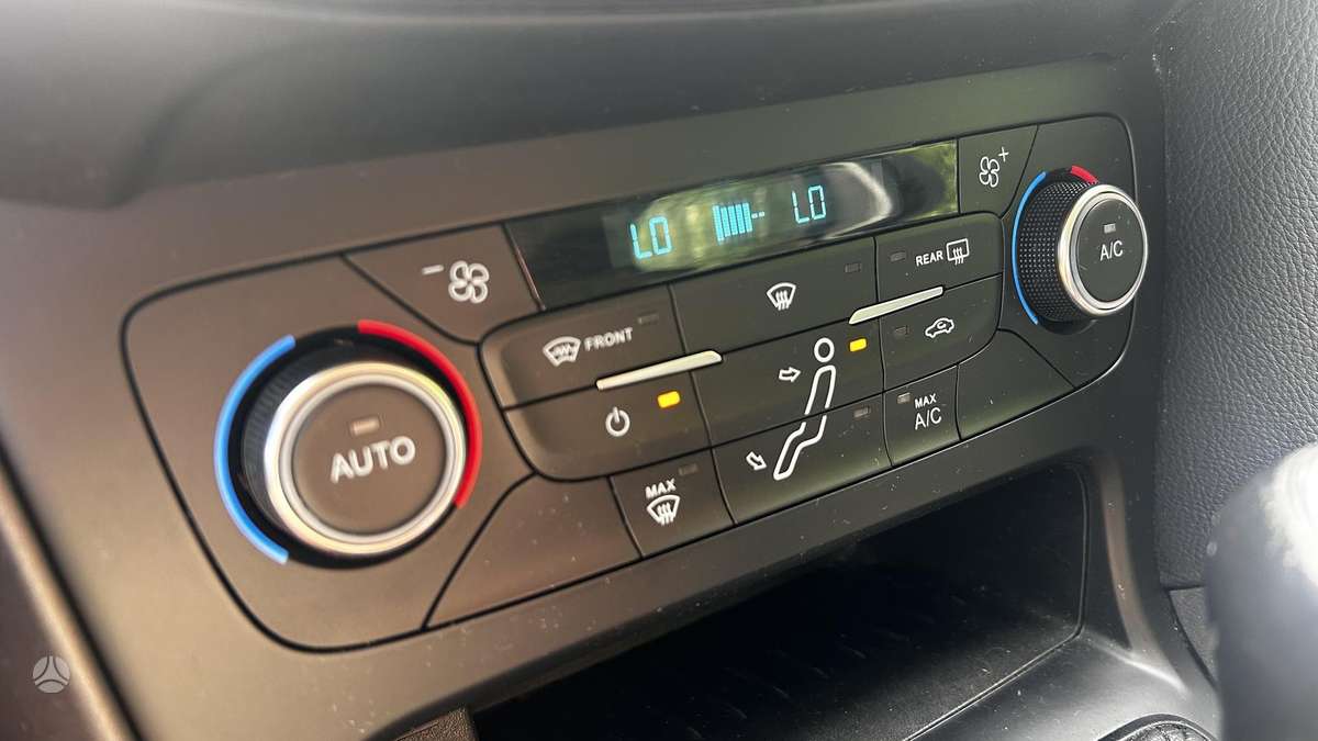 Ford Focus, 1.0 l., Универсал