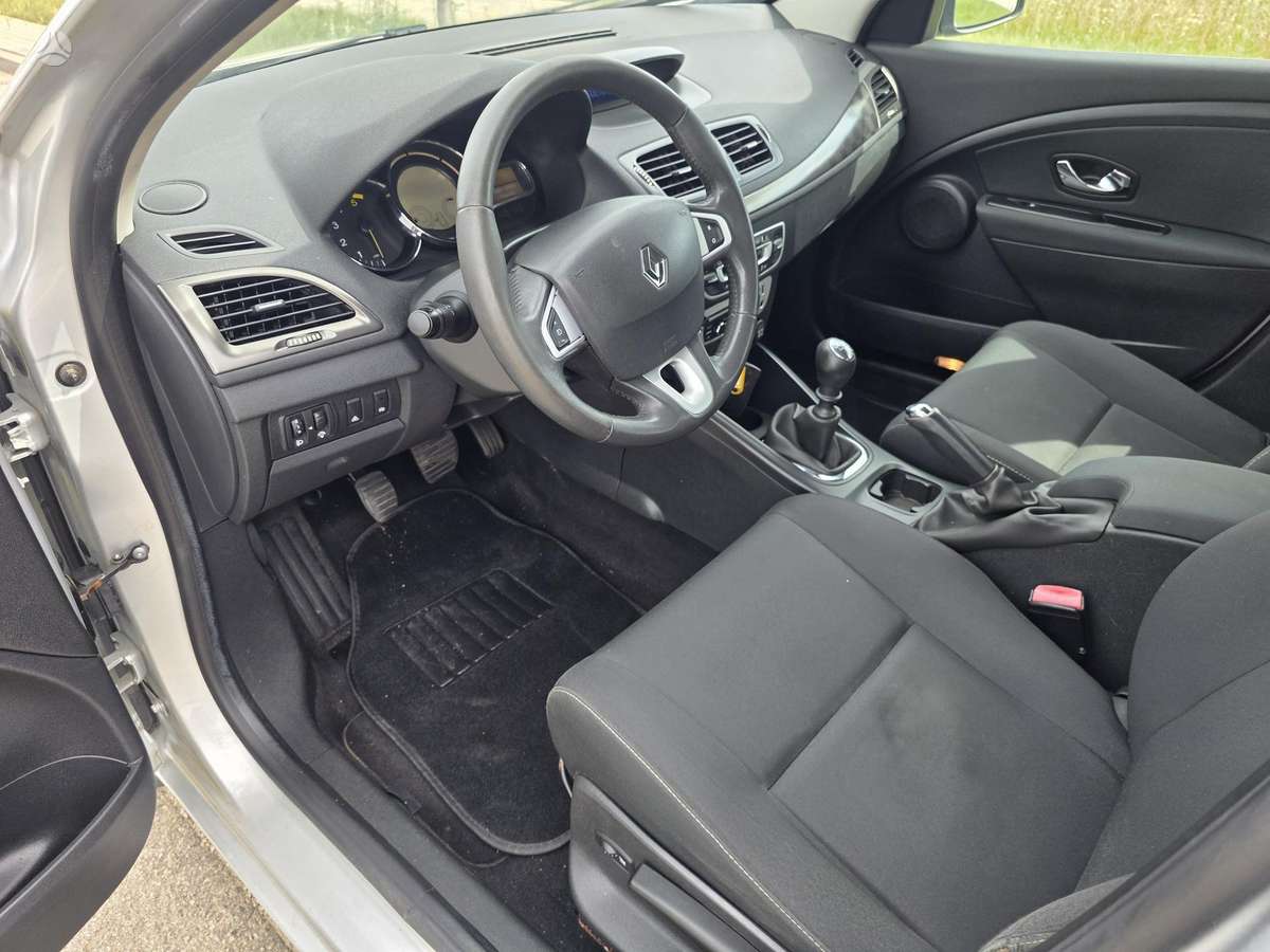 Renault Megane, 1.5 l., Хэтчбек