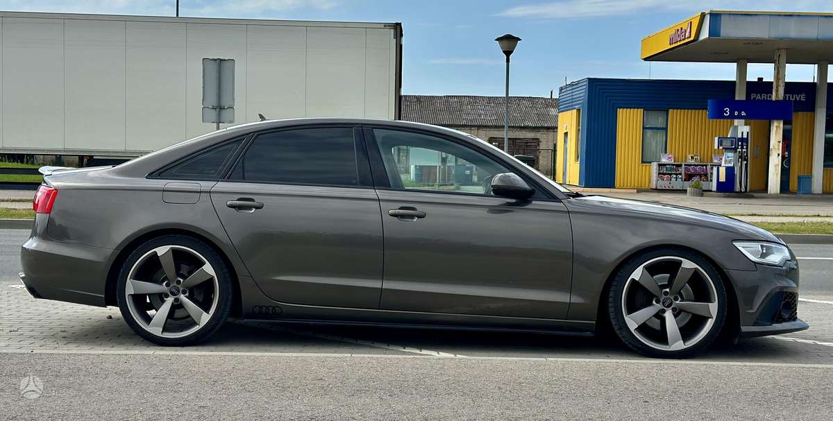 Audi A6, 3.0 l., Седан