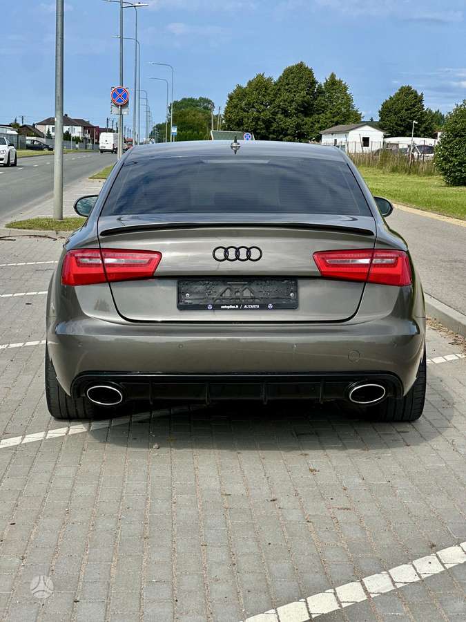 Audi A6, 3.0 l., Седан