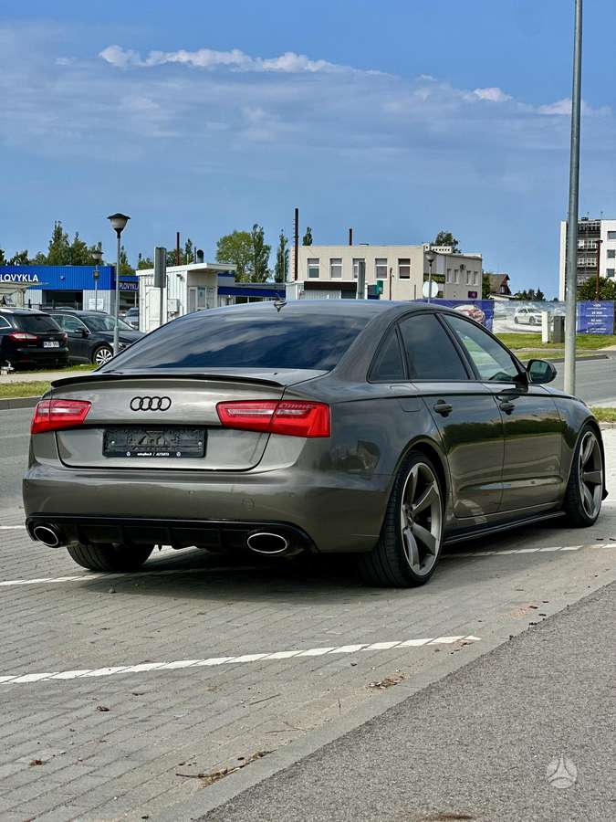 Audi A6, 3.0 l., Седан