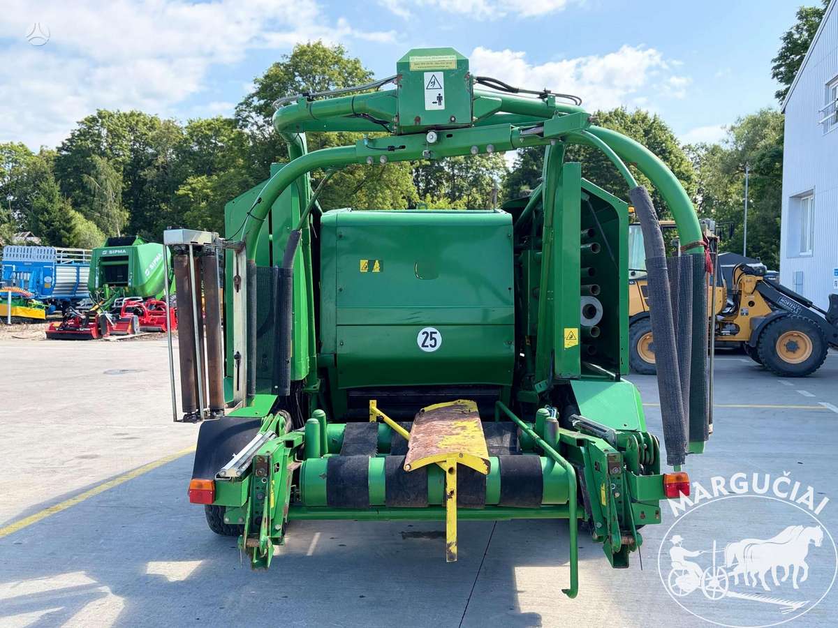 John Deere 678 MaxiCut, presai